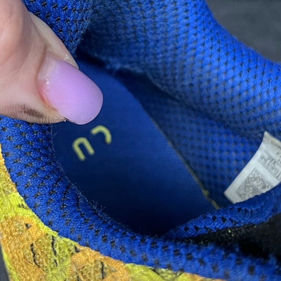 Under Armour Steph Curry 10 Yellow Bang 3026272-700 M-10.5 W-12 - Picture 11 of 11